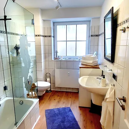 Sandy Coast Souterrain Apartment *